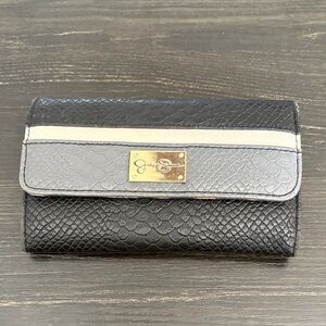 Jessica Simpson Black Wallet with Gray and Cream Accents